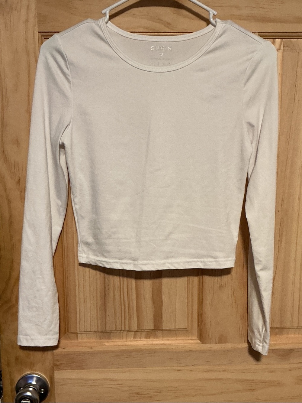 SHEIN White Long Sleeve Cropped Crewneck Top
